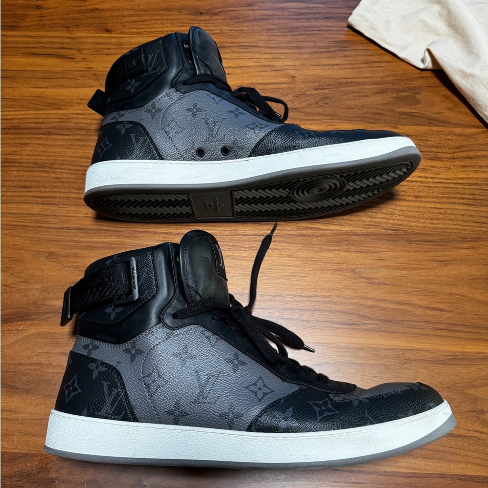 Louis Vuitton Men’s High Top Sneakers Size 12